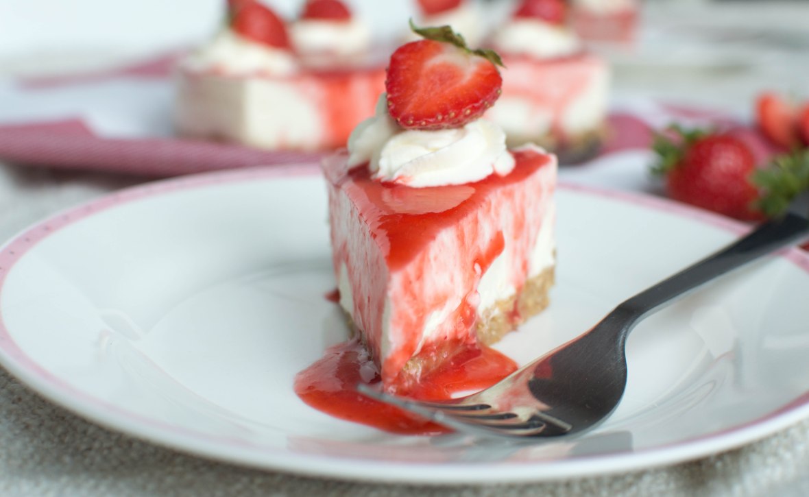 Summer Strawberry Cheesecake - Kay's Kitchen