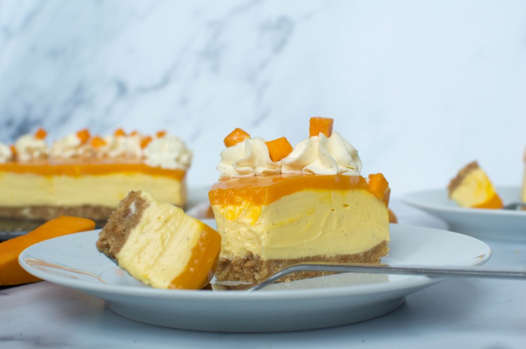 Alphonso Mango And Vanilla Cheesecake - Kay's Kitchen